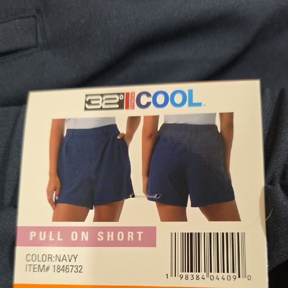 32 Degrees Women's Navy High Waist Shorts - Picture 7 of 11